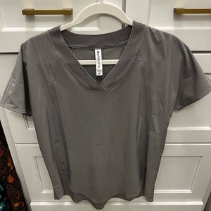 Like Brand New Athleta workout top size XS